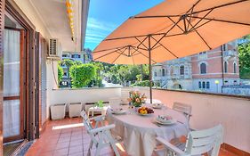 Appartamento Gaya Stresa Center - Happy Rentals