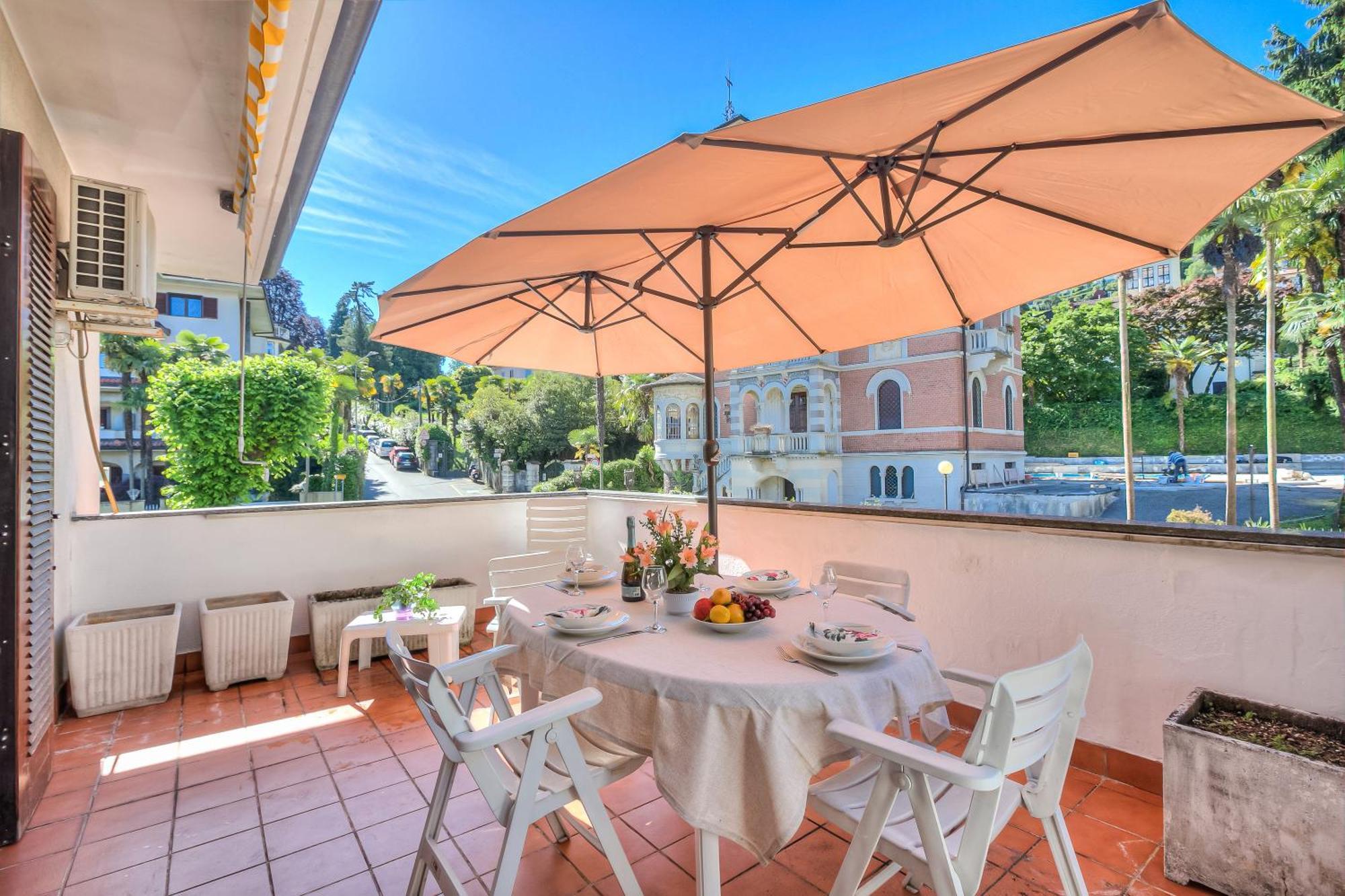Appartamento Gaya Stresa Center - Happy Rentals Exterior foto